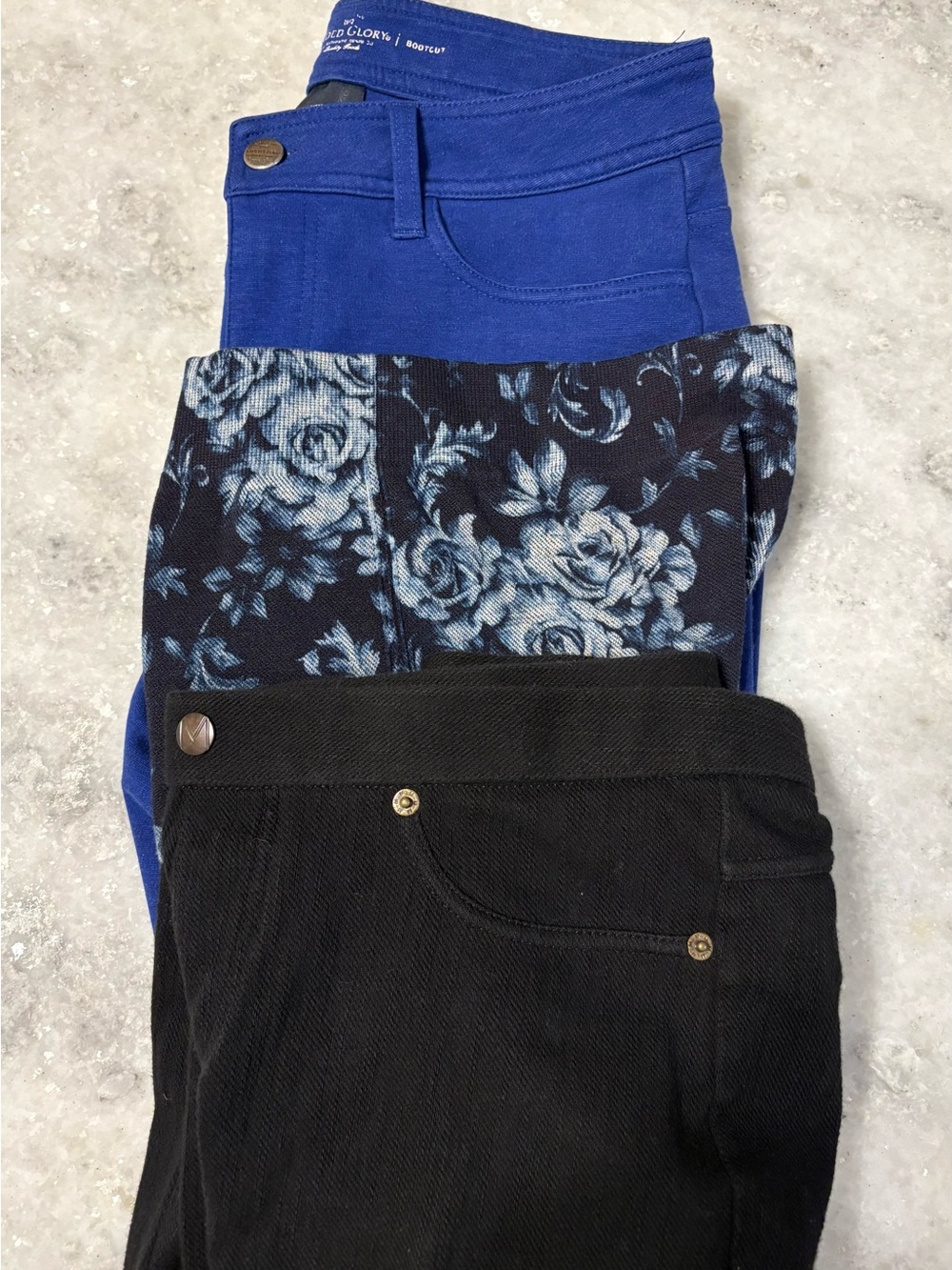 3 Pairs! Women’s Stretch Pants Bundle- Royal Blue,Floral and Black- Size 4-6